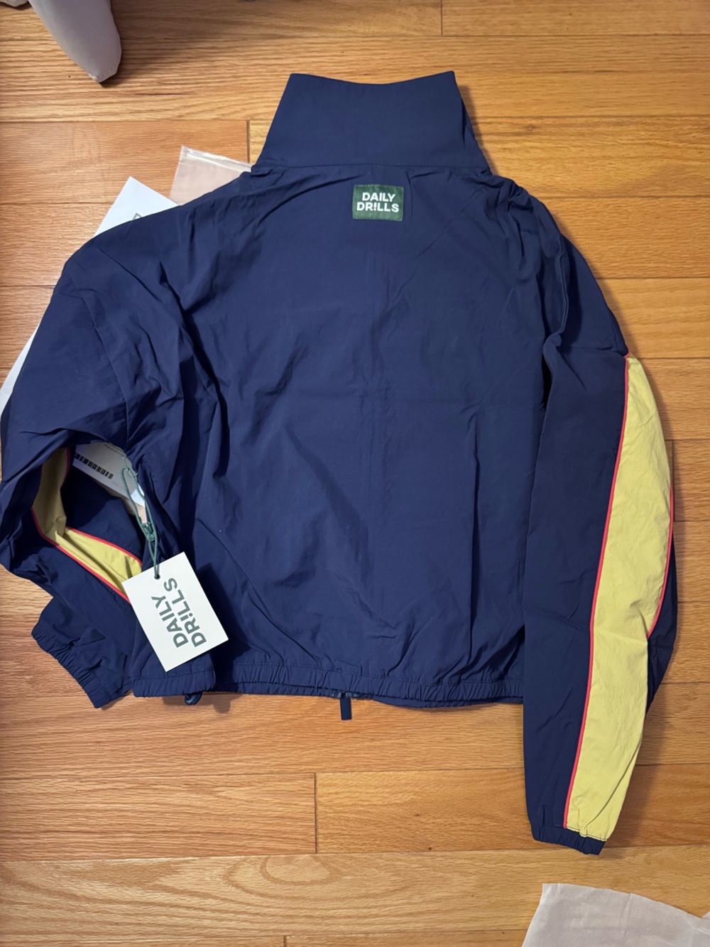 NWT Daily Drills Nylon Jacket- Navy + Sunny + Heart Size M/L - Picture 4 of 10
